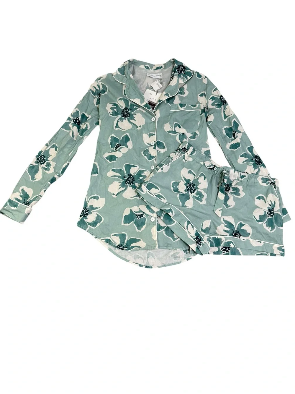 Desmond & Dempsey Signature Pajama Set in Floral Print